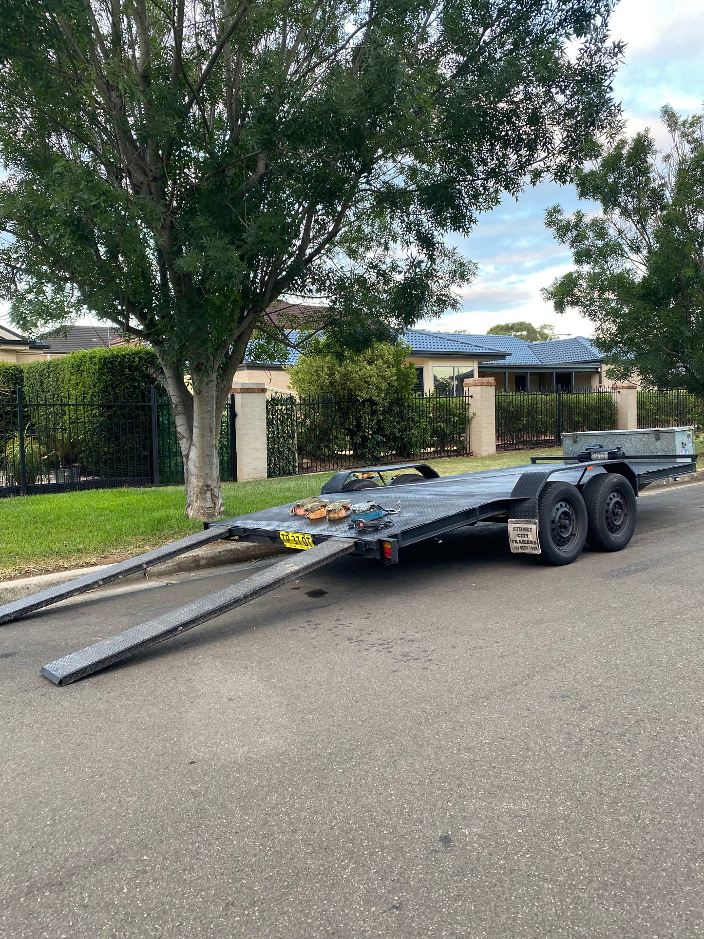 Car Trailer Hire – Beaver Tail (Low Cars & 4x4)